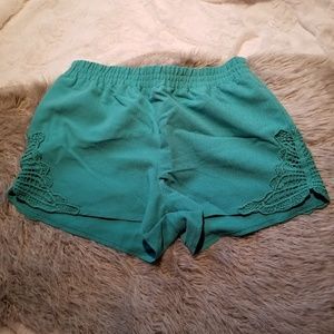 NWOT E hanger M Green Shorts w/ Side Lace Detail